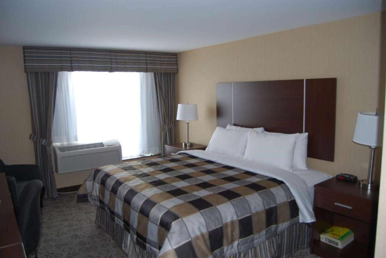 Days Inn By Wyndham Brampton Zewnętrze zdjęcie